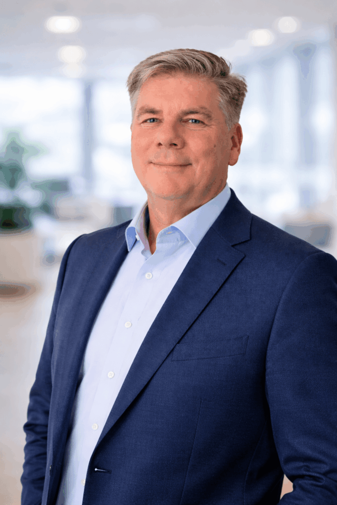 Søren Clausen, operational business consultant