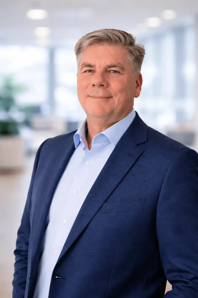 Søren Clausen, operational business consultant